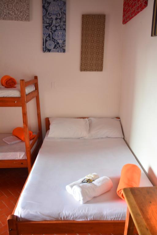 El Viajero Asuncion Hostel & Suites ภายนอก รูปภาพ